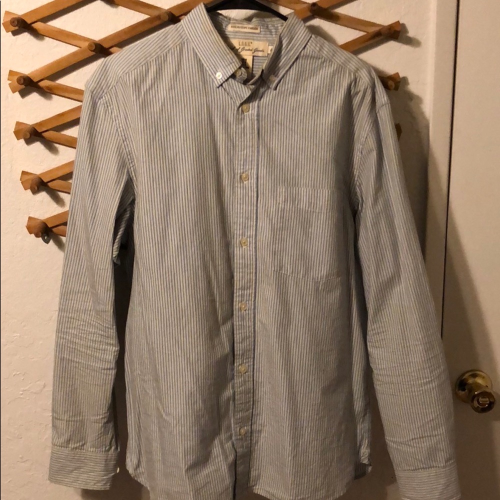 H&M blue striped white button-up